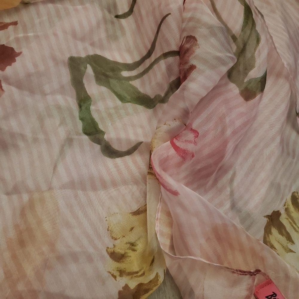 Besty Johnson Pink floral sheer scarf/wrap NWT - Picture 2 of 6